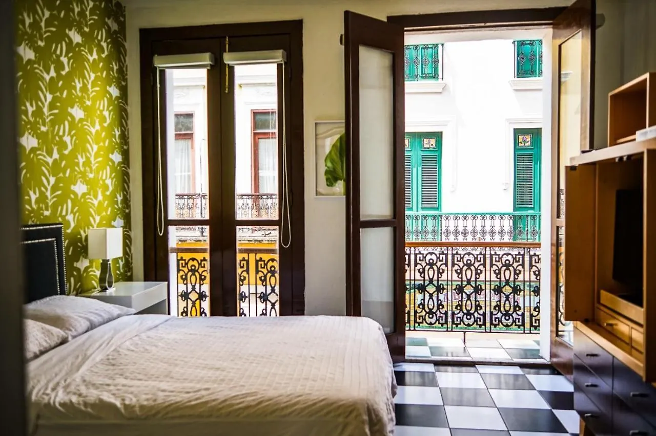 Navona Studios Guest House San Juan Inn
