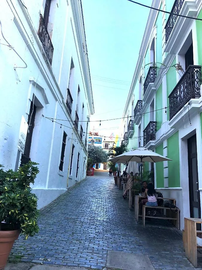 Navona Studios Guest House San Juan