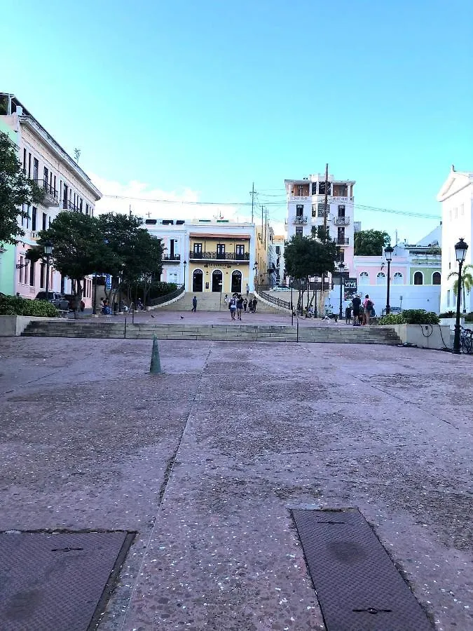 Zajazd Navona Studios San Juan